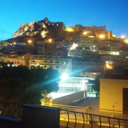 Cavalluccio Marino 아파트 카스텔사르도